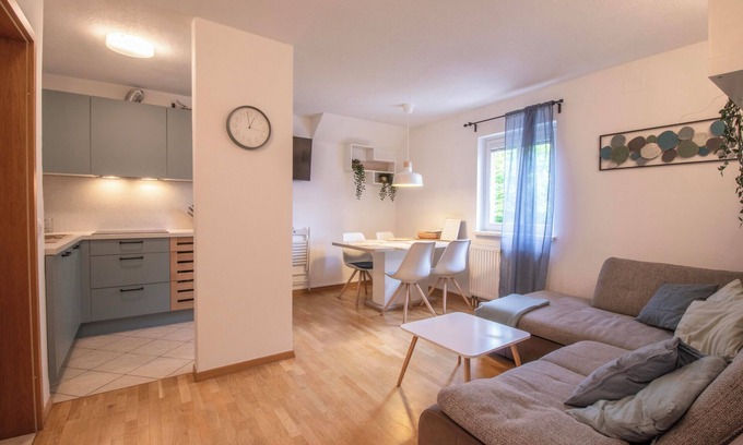 Bled Appartement | Lovely Apartment just above the lake Bled