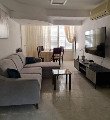 Nahariya Appartement | Lovely Apt Close to Beach