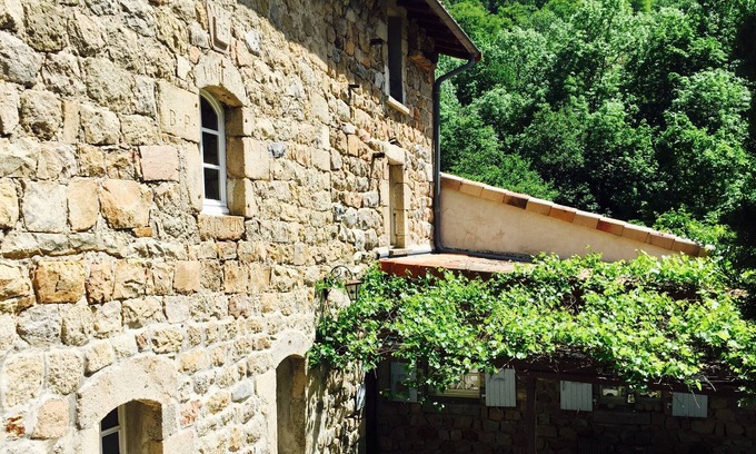 Saint-Pierreville Maison | Lovely Ardéchoise house, swimming pool, river