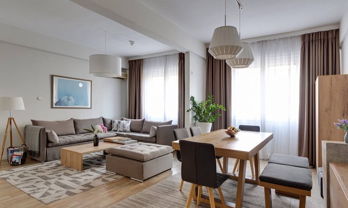 Athens City Centre Villa | Lovely Athens Apartment | 2 Bedrooms | Apartment Seigi | Ideally Situated in the Heart of Athens Historic Centre | Syntagma