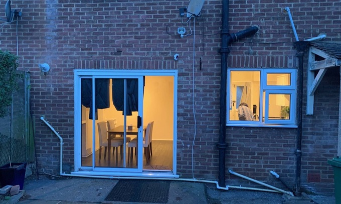 Havering Park Maison | Lovely Contractor/family House London