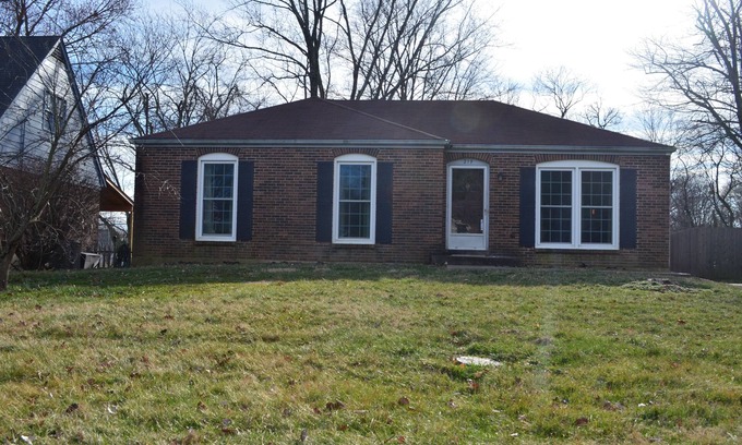 Woodland Hills Maison | Charmant Derby Home dans une rue calme!