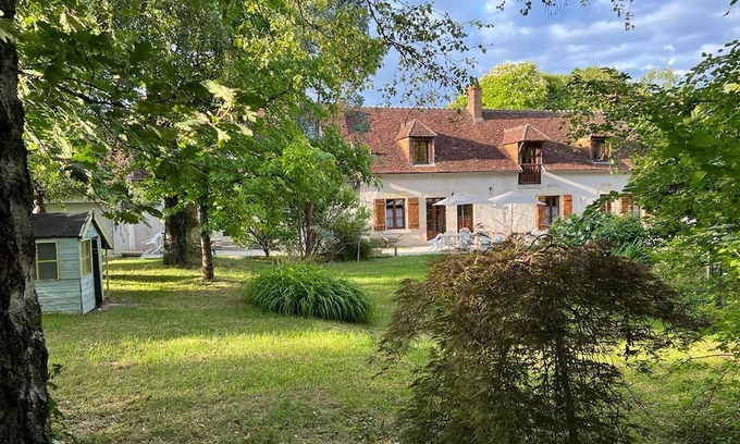 Pellevoisin Maison | Ravissante longère- 3 chb- wifi- jardin- cheminée