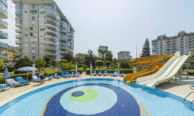 Tosmur Belediyesi Appartement | Lovely Flat with Shared Pools in Alanya