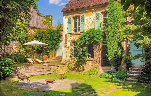 Villeneuve-sur-Yonne Maison | Lovely Home In Villeneuve-Sur-Yonne