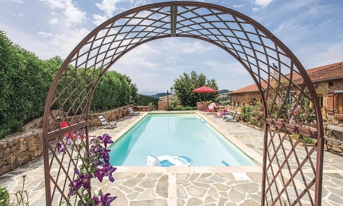 Thizy-les-Bourgs Maison | Belle maison à Thizy-les-Bourgs
