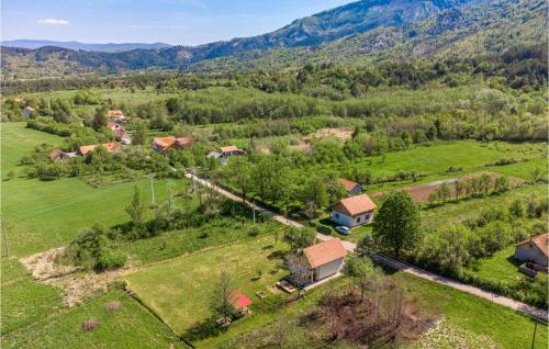 Gracac Maison | Lovely Home In Kunovac Kupirovacki