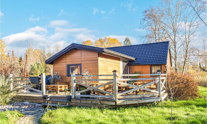 Huskvarna Maison | Lovely Home In Huskvarna