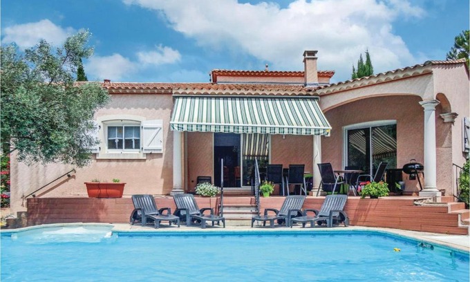 Lamalou-les-Bains Maison | Lovely Home In Lamalou Les Bains With Wifi