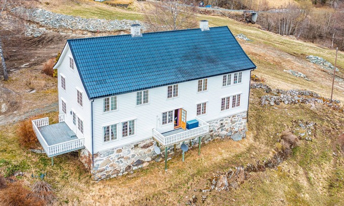 Luster Maison | Belle maison à Marifjøra avec WiFi