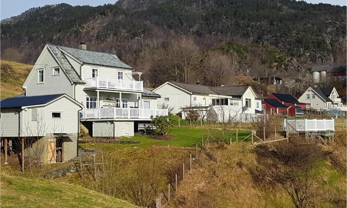Kvinnherad Maison | Lovely Home In Utåker With Wifi