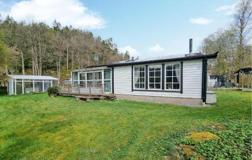 Vasterlanda Maison | Lovely Home In Västerlanda With Sauna