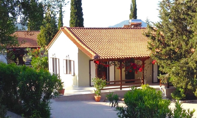 Gialova Maison | Lovely house in a beautiful garden, lots of privacy, walking distance to beach