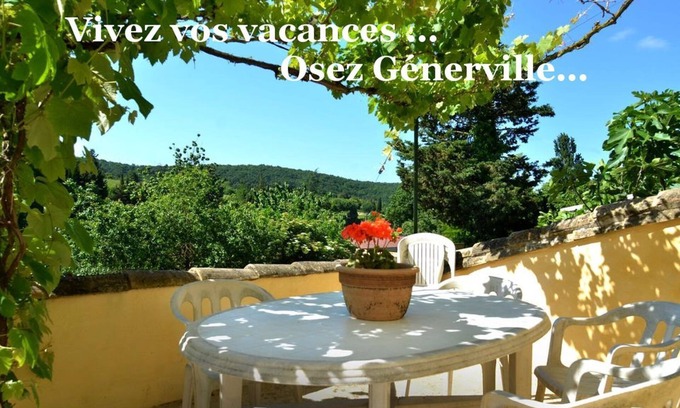 Generville Maison | osez le Pays Cathare!