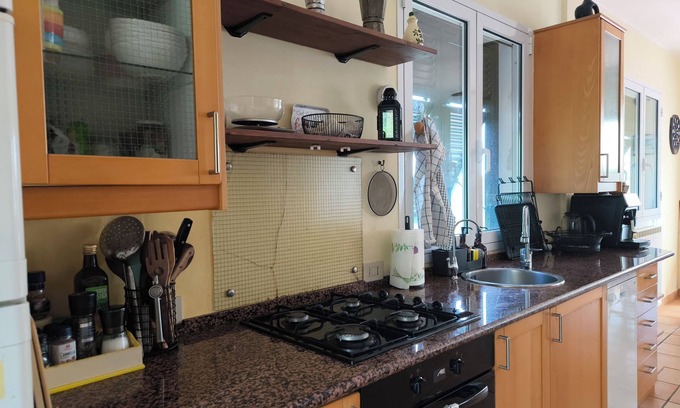 Diano Arentino Maison | Lovely house with sea view, parking and garden for peaceful naps.