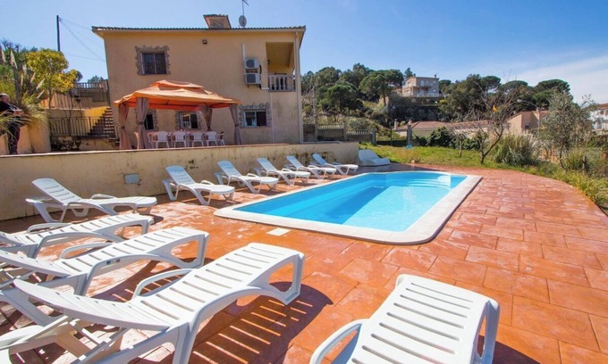 Lloret Blau Villa | Journées paresseuses à Lloret de Mar avec piscine privée !