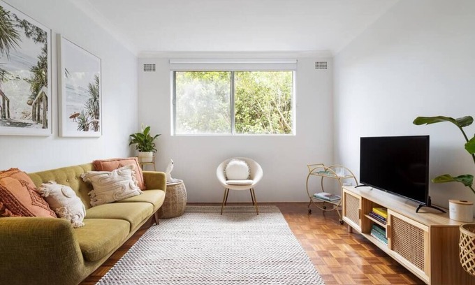 Leichhardt Appartement | Lovely Leichhardt Local Living With Parking