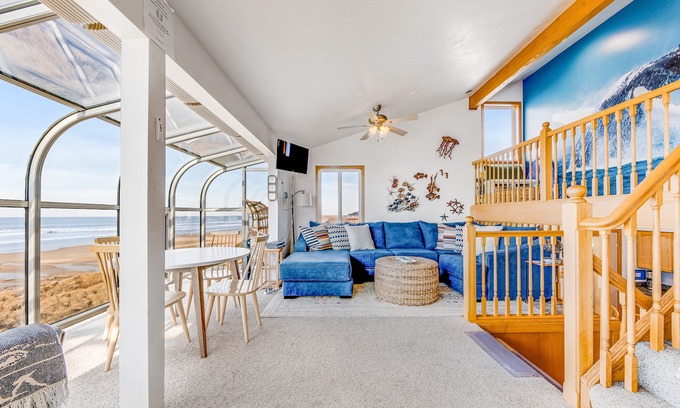 Florence Maison | Belle maison en bord de mer w / vue imprenable, un solarium, et tous les éléments essentiels à la maison