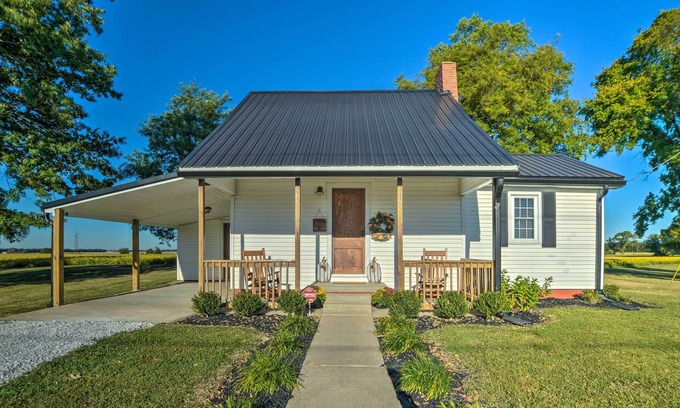 Oak Grove Maison | Lovely Pembroke Retreat w/ Beautiful Patio!