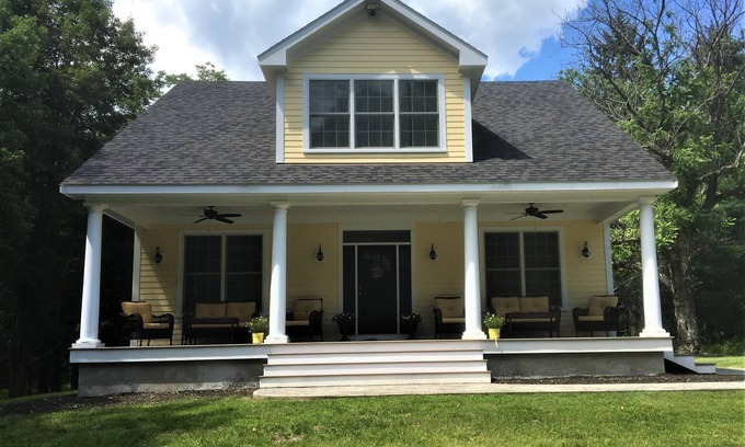 Cooperstown Maison | Lovely Private Setting