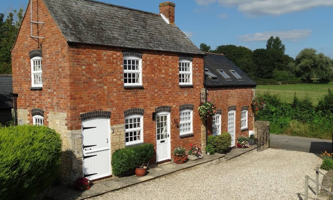 Kemerton Cottage | Lovely, quiet and stylish cottage in Kemerton!