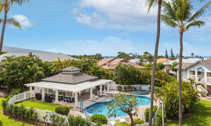 Kailua-Kona Copropriété | Alii Lani V202! Wifi et AC gratuits. 75 $ par nuit d'été spéciale. 30 jours minimum