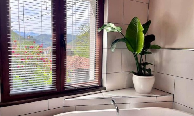 Santianes de Ola Maison | Lovely rural house with WiFi in secluded village between Ribadesella & Arriondas
