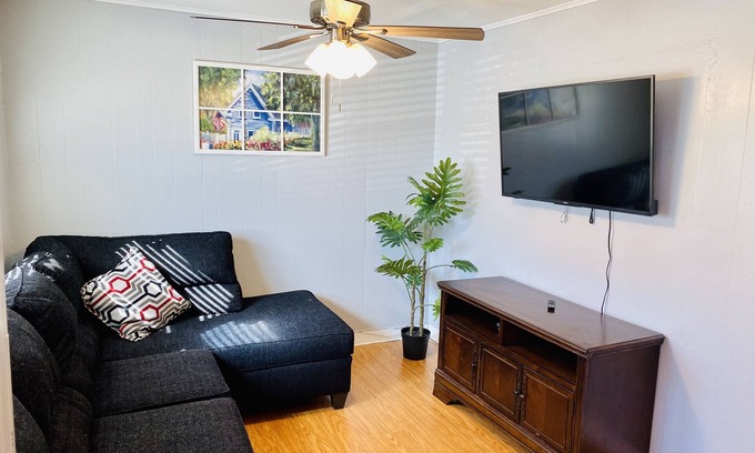 Ortley Beach Appartement | Lovely Beach Home - 3 Min Walk to Beach & Bay - Fully Renovated