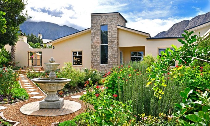 Franschhoek Maison | Lovely self-catering home, in quiet area, 10 minutes walk to restaurants no01
