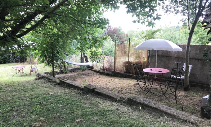 Lendou-en-Quercy Appartement | Studio en campagne du Quercy Blanc, Lot, France