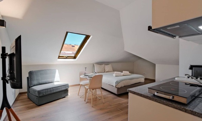 Alvalade Appartement | Lovely studio, fully equipped & near subway (Nº10)