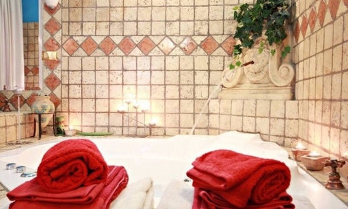Gianicolense Appartement | ❤Lovely Studio Près de Trastevere Jacuzzi, WiFi, Aircon, patio Cuisine entièrement équipée