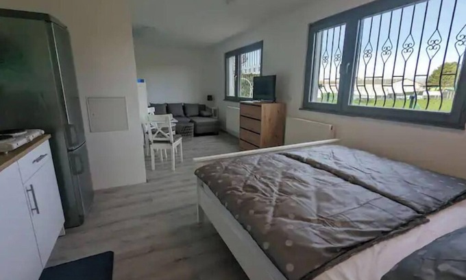 Asten Copropriété | Lovely studio with free parking on premisis