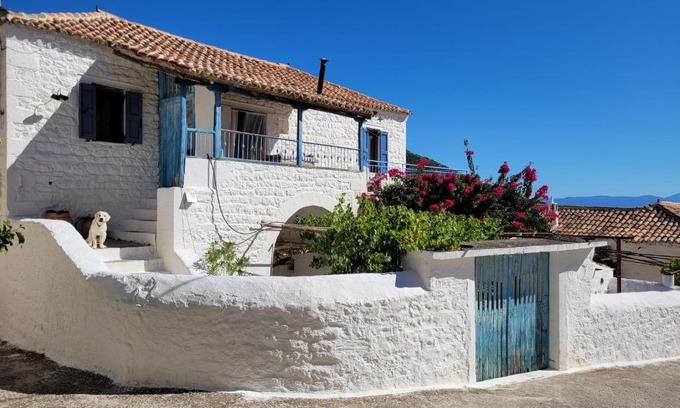 Livadi Maison | Lovely traditionnal house with sea view