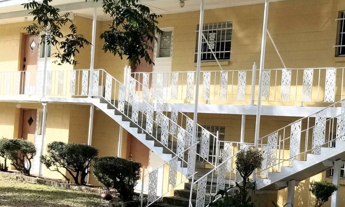 Tallahassee Appartement | Lovely two bedroom rental unit near FAMU and FSU.