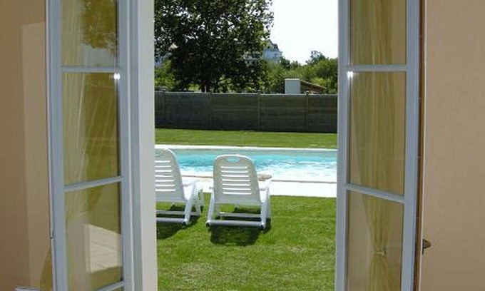 L'Aiguillon-sur-Vie Villa | Villa de 4 chambres avec piscine chauffée privée et grand jardin privé