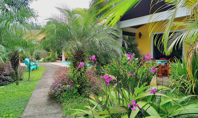 Nuevo Arenal Villa | Belle villa à LakeGardens, belle vue sur le lac, petit déjeuner gratuit incroyable