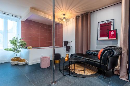 Chessy Maison | LoveSparadise - Suite L'élixir