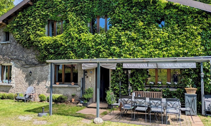 Fougerolles-Saint-Valbert Autre | Lovingly renovated farmhouse at the foot of the Vosges mountains