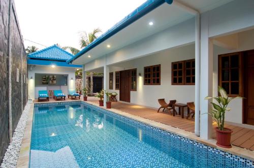 Lovina Maison | Lovina Oasis Hotel