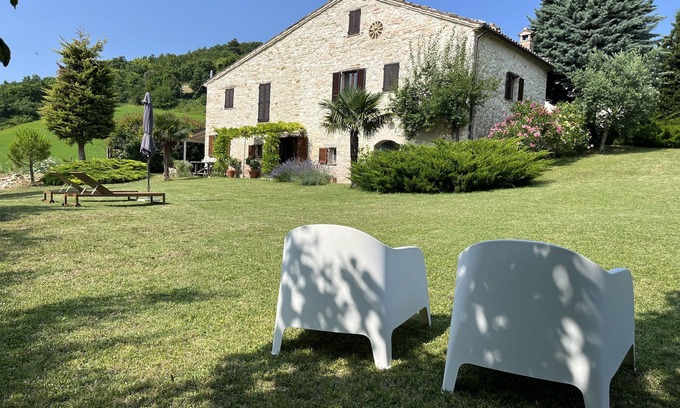 Avacelli Maison | maison de campagne en pierre restaurée avec soin