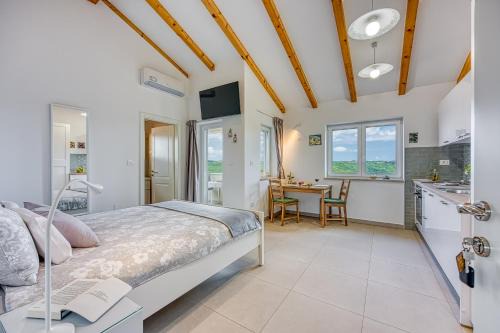 Kringa Appartement | LOVOR - Relax in Greenery & Explore Istria