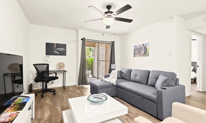 Highlands - Perkins Appartement | LSU 2Bed/2Bath Angel Studios Condo NEW