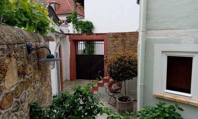 Forst an der Weinstraße Appartement | Lucas No. 64