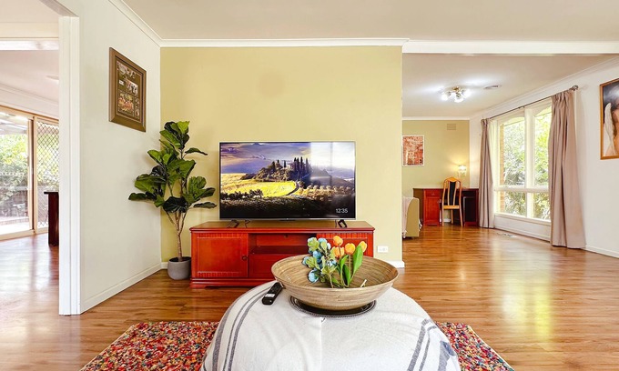 Frankston Maison | Lucerne Escape/12min to Beach/4Bedroom/Workplace