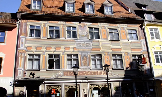 Fussen Old Town Appartement | Lucky Home Ferienwohnung mit Bergblick