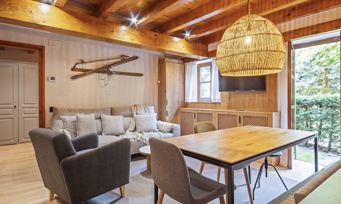 Arties Appartement | Luderna - Apartamento con jardín Montardo