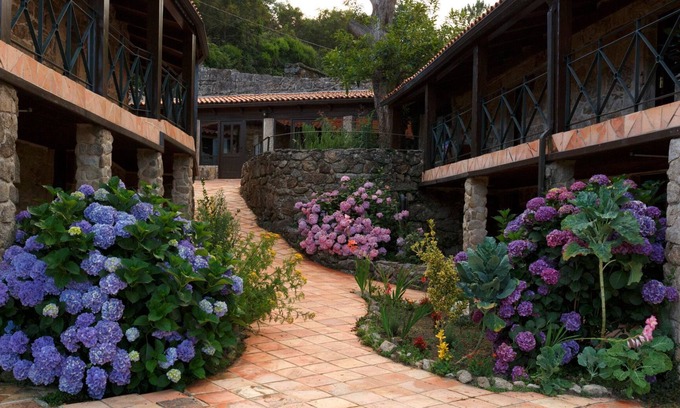 Covelo Maison | Lugar Dos Devas