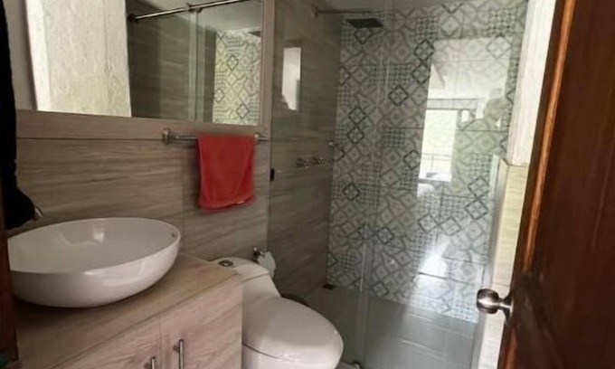 Jardin Appartement | Lugar muy Tranquilo con el Suave Sonido del Río