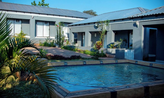Thohoyandou Maison | LUGOGO GUESTHOUSE